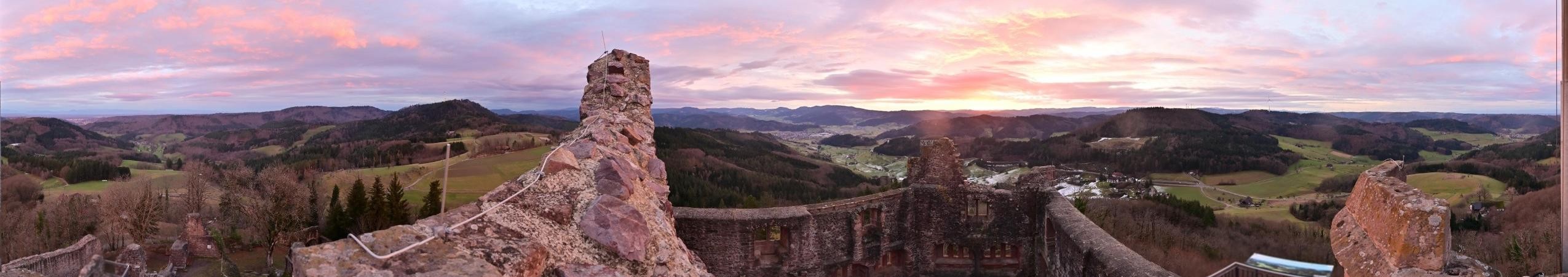 Burgruine Hohengeroldseck bei Sonnenaufgang